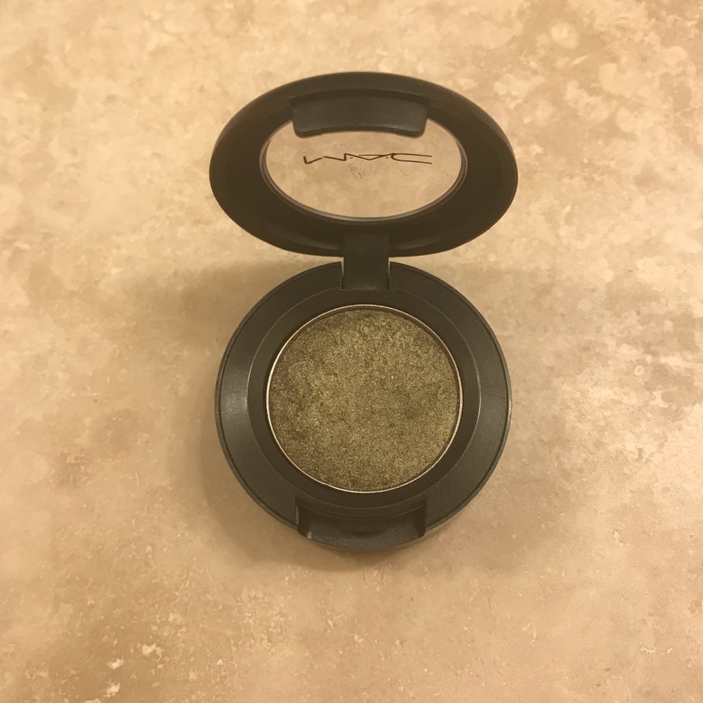 MAC Cosmetics Eyeshadow